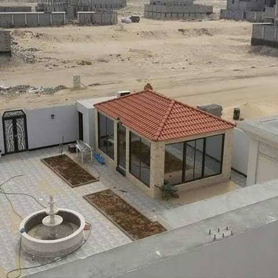 مقاول ملاحق